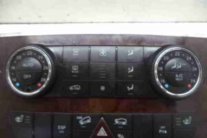 Изображение товара 44146 - 00044146 pereklyuchatel otopitelya Ford Escort 2