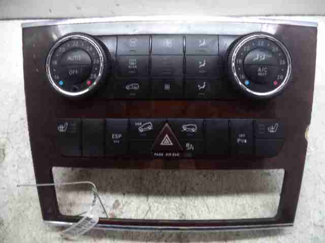 Изображение товара 44146 - 00044146 pereklyuchatel otopitelya Ford Escort