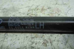 Изображение товара 44150 - 00044150 amortizator kryshki bagazhnika Pontiac TransSport 1