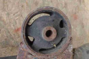 Изображение товара 44226 - 00044226 balka perednyaya Saturn Vue 2