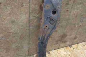 Изображение товара 44226 - 00044226 balka perednyaya Saturn Vue