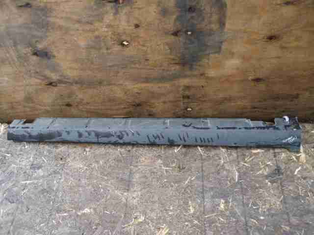 Изображение товара 44588 - 00044588 porog plastikovyj pravyj Audi TT