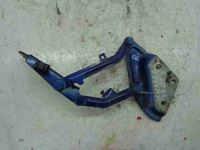 Изображение товара 44594 - 00044594 petlya kapota pravaya Toyota Corolla Matrix