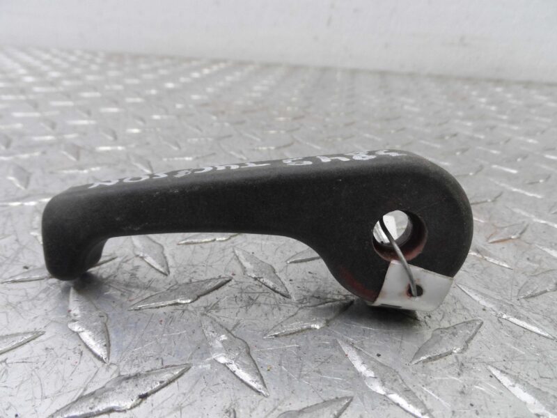 Изображение товара 44698 - 00044698 ruchka otkryvaniya kapota Mercedes CLA