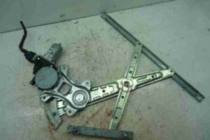 Изображение товара 44875 - 00044875 steklopodemnik zadnij pravyj Toyota Hiace 2