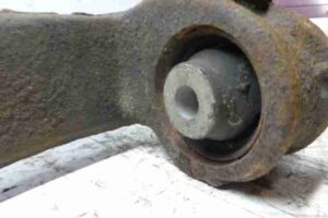 Изображение товара 44933 - 00044933 rychag perednij pravyj nizhnij Toyota Corolla 3