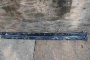 Изображение товара 45106 - 00045106 porog plastikovyj pravyj Skoda Yeti 1