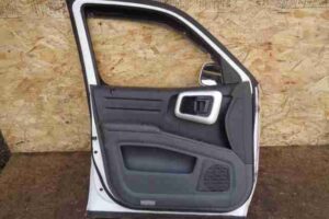 Изображение товара 45145 - 00045145 dver perednyaya levaya Renault Logan 2