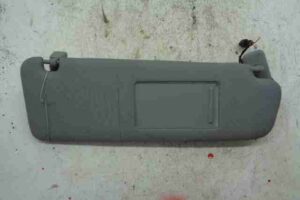 Изображение товара 45154 - 00045154 kozyrek solntsezaschitnyj Toyota Corolla Matrix