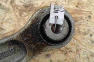 Изображение товара 45290 - 00045290 rychag zadnij pravyj verkhnij Ford Scorpio 3