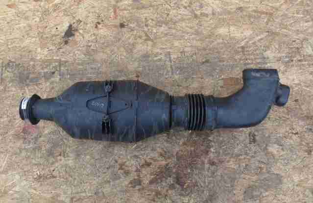 Изображение товара 45791 - 00045791 patrubok vozdushnogo filtra Chrysler Sebring