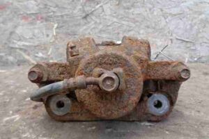 Изображение товара 45815 - 00045815 support perednij levyj Volkswagen Amarok 3