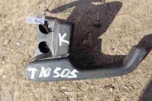 Изображение товара 45912 - 00045912 ruchka otkryvaniya kapota Fiat Brava 1