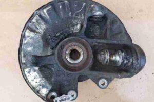 Изображение товара 46043 - 00046043 kulak povorotnyj pravyj Ford Taurus