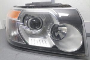 Изображение товара 46075 - 00046075 fara pravaya Audi A8