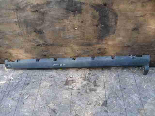 Изображение товара 46086 - 00046086 porog plastikovyj pravyj Ford Kuga