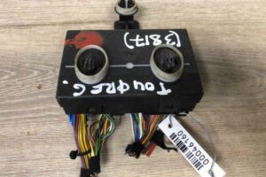 Изображение товара 46160 - 00046160 blok upravleniya perednej levoj dveri Toyota Corolla Verso