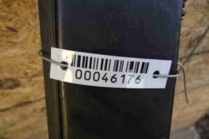 Изображение товара 46176 - 00046176 dver perednyaya levaya Renault Sandero 1