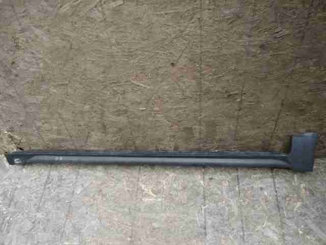 Изображение товара 46219 - 00046219 porog plastikovyj pravyj Opel Omega