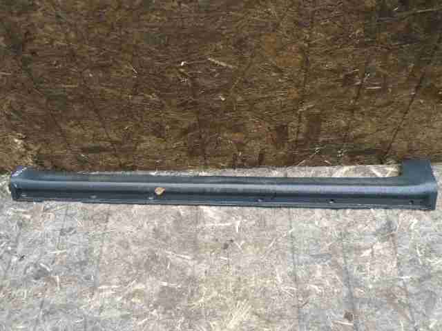 Изображение товара 46233 - 00046233 porog plastikovyj pravyj Peugeot 306