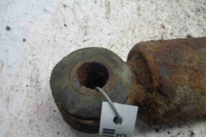 Изображение товара 46273 - 00046273 amortizator perednij levyj Toyota Venza 2