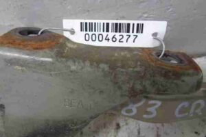 Изображение товара 46277 - 00046277 petlya kapota levaya Renault Sandero 1