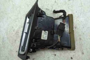 Изображение товара 46310 - 00046310 deflektor obduva salona 3