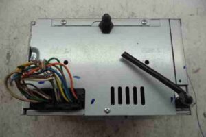 Изображение товара 46330 - 00046330 magnitola Pontiac Vibe 3