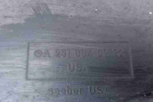 Изображение товара 46357 - 00046357 podkrylok perednij pravyj Ford Transit Connect 3