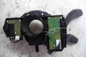 Изображение товара 46564 - 00046564 pereklyuchatel podrulevoj (strekoza) Toyota Corolla Verso 2