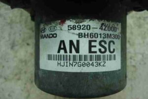 Изображение товара 46677 - 00046677 blok ABS Pontiac TransSport 2