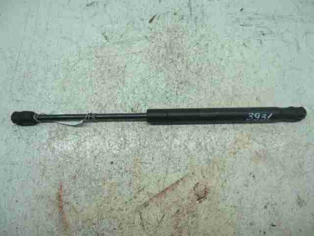 Изображение товара 46765 - 00046765 amortizator kapota Toyota Hiace