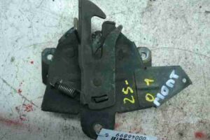 Изображение товара 46899 - 00046899 zamok kapota Isuzu Rodeo 1