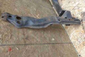 Изображение товара 46914 - 00046914 balka perednyaya Mazda Millenia 3