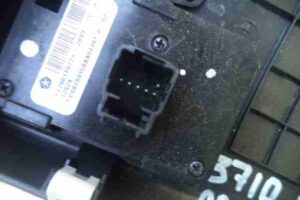 Изображение товара 47048 - 00047048 pereklyuchatel sveta Hyundai H1 2