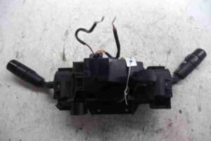 Изображение товара 47261 - 00047261 pereklyuchatel podrulevoj (strekoza) Audi A4 1