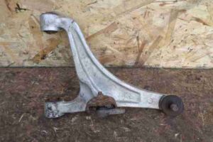 Изображение товара 47294 - 00047294 rychag zadnij pravyj verkhnij Toyota Hiace 1