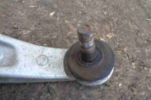 Изображение товара 47294 - 00047294 rychag zadnij pravyj verkhnij Toyota Hiace 3