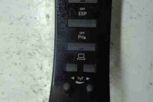 Изображение товара 48083 - 00048083 knopka salona Ford Scorpio