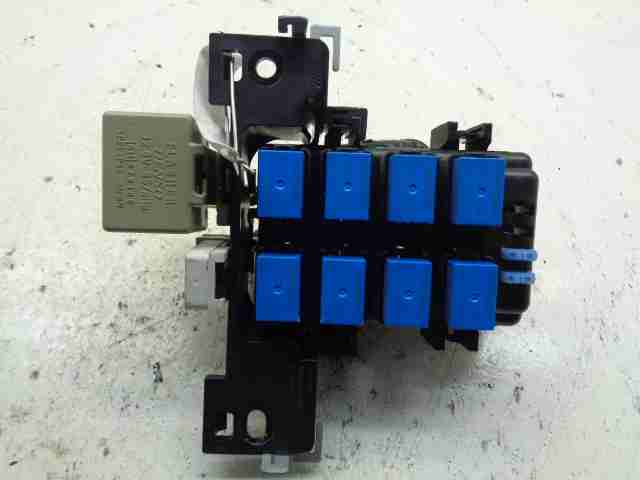 Изображение товара 48087 - 00048087 blok predokhranitelej Peugeot 306