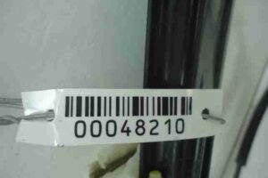 Изображение товара 48210 - 00048210 steklopodemnik perednij levyj 1