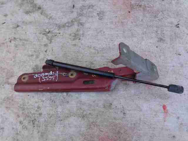 Изображение товара 48466 - 00048466 petlya kapota pravaya