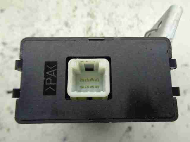 Изображение товара 48507 - 00048507 blok upravleniya Peugeot 306
