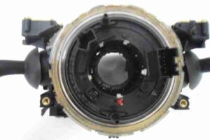 Изображение товара 48942 - 00048942 pereklyuchatel podrulevoj (strekoza) Toyota Carina E 2