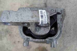 Изображение товара 48954 - 00048954 podushka krepleniya dvigatelya Opel Zafira 3