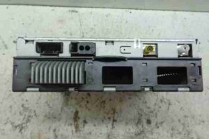 Изображение товара 49134 - 00049134 blok upravleniya priema signala magnitoly 2