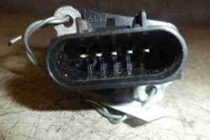 Изображение товара 49296 - 00049296 raskhodomer vozdukha (dmrv) Opel Omega 1