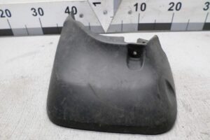 Изображение товара 49303 - 00049303 bryzgovik perednij Volkswagen Amarok 3