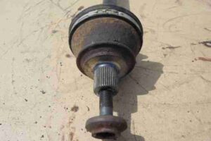 Изображение товара 49311 - 00049311 poluos zadnyaya levaya Toyota Carina E 3