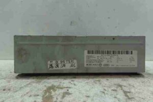 Изображение товара 49358 - 00049358 blok upravleniya priema signala magnitoly 3